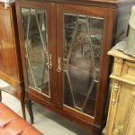 930 8570 DISPLAY CABINET